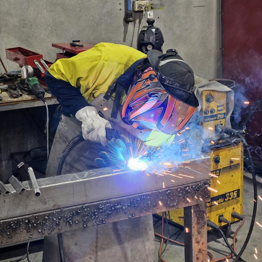 Equipment manufacturing worker